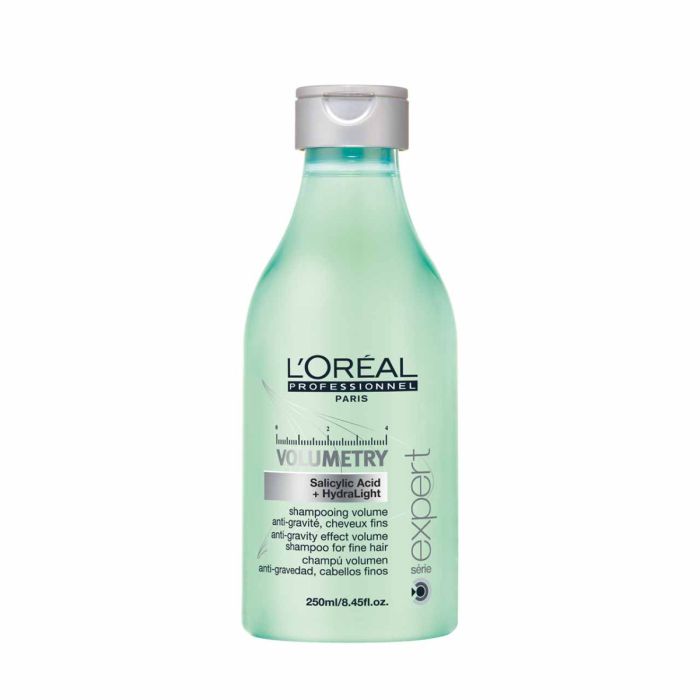 Shampoing Volumetry pour cheveux fins donne du volume